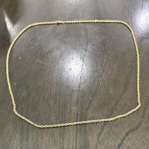 10K Gold Chain Necklace 10.1 G